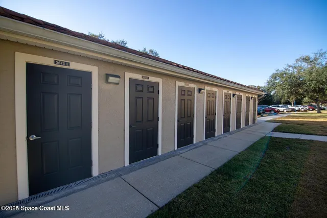 $204,900 | 5673 Star Rush Drive, Unit 106, Melbourne, FL 32940