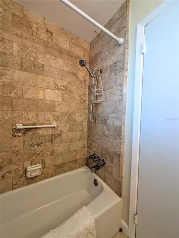 $1,100 | 5917 Todd Street, Unit D4, Bradenton, FL 34207