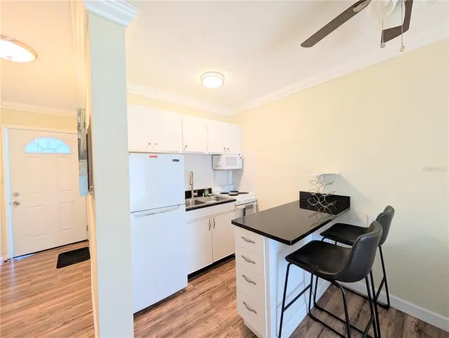 $1,100 | 5917 Todd Street, Unit D4, Bradenton, FL 34207