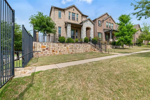 $569,000 | 520 Alden Way, Allen, TX 75013
