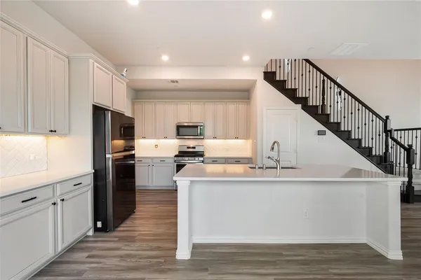 $569,000 | 520 Alden Way, Allen, TX 75013