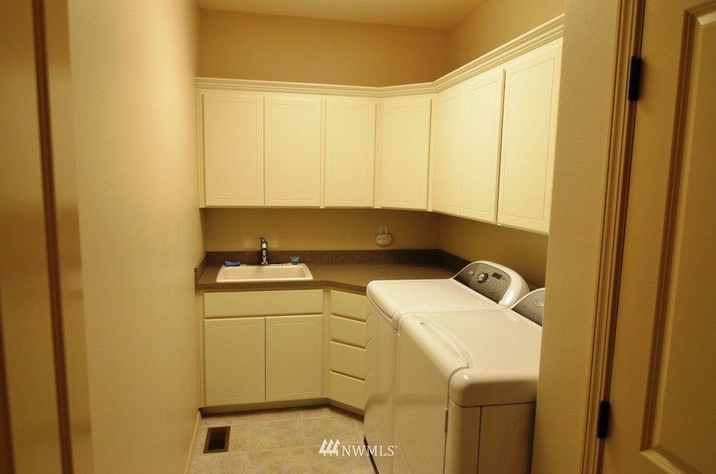 212 Key Lane Chelan, WA 98816 - Photo 15 of 25 Gallery Image 15