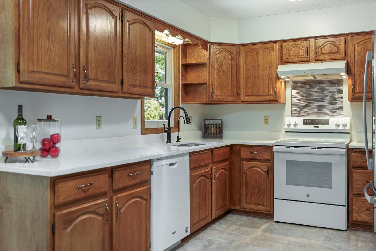 6975 Upper 164th Street West Rosemount, MN 55068 - Photo 6 of 20