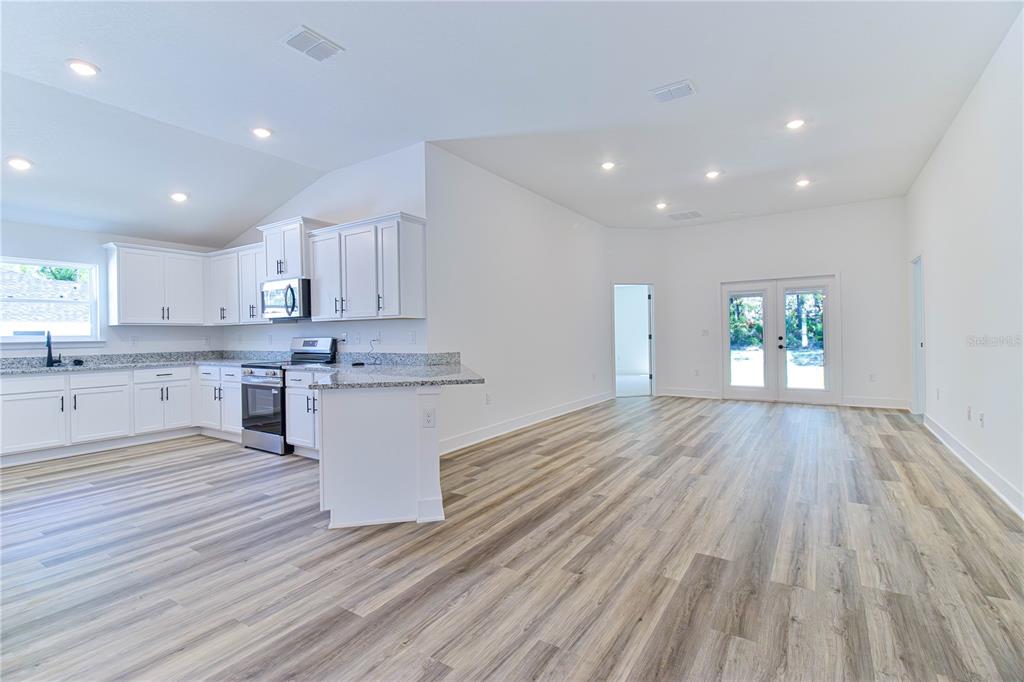 17788 Northwest 168th Road Alachua, FL 32615 - Photo 21 of 69