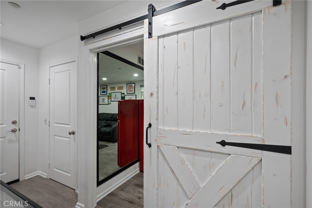 5441 Ocean, Unit 101 Hawthorne, CA 90250 - Photo 27 of 37 a view of walk in closet