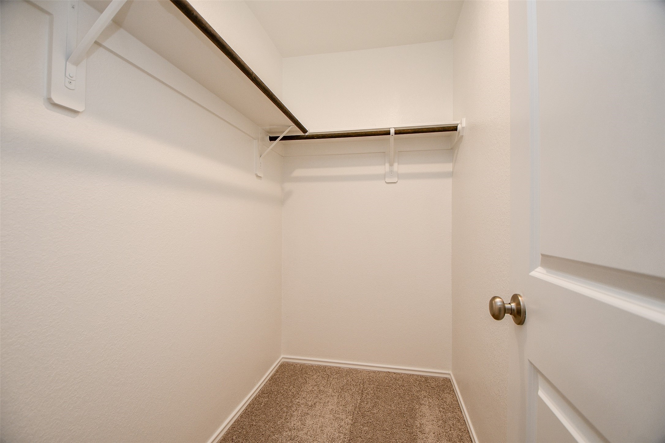 2914 Scanlan Meadow Missouri City, TX 77459 - Photo 22 of 31 Bedroom 2 WIC