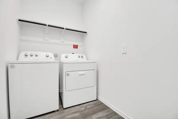 a house view with a outdoor space