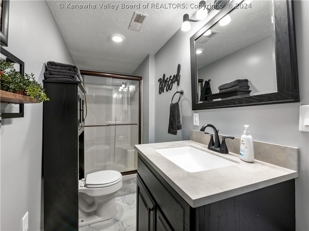 302 Hampton Lane Ripley, WV 25271 - Photo 21 of 33 Gallery Image 21