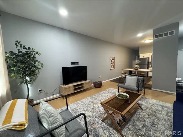 $525,000 | 1007 Allen Avenue, St. Louis, MO 63104