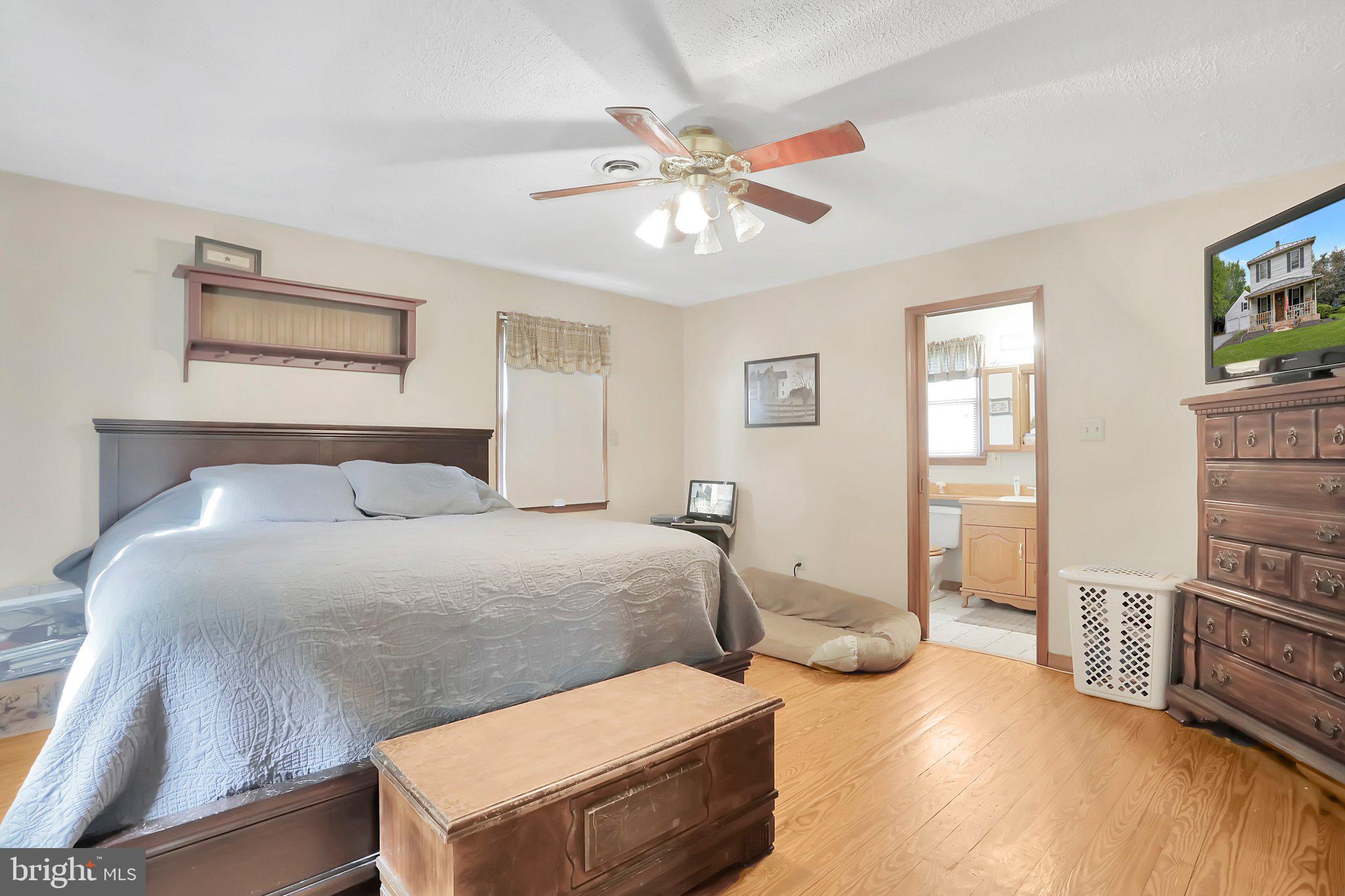 15501 Clear Spring Road Williamsport, MD 21795 - Photo 27 of 40 Gallery Image 27