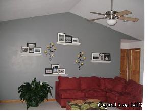 3700 Switchgrass Court Springfield, IL 62712 - Photo 5 of 6