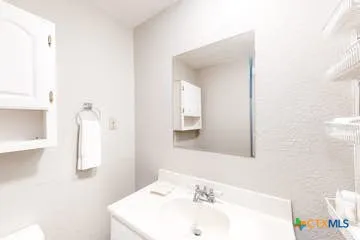 $2,800 | 510 Cypress Ridge Road, McQueeney, TX 78123