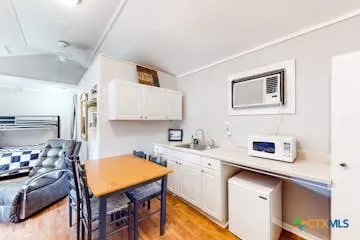 $2,800 | 510 Cypress Ridge Road, McQueeney, TX 78123