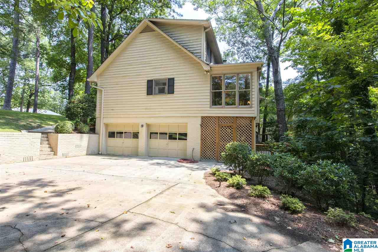 785 Dividing Ridge Drive Birmingham, AL 35244 - Photo 5 of 49