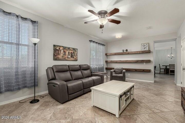 2981 East Night Hawk Way Phoenix, AZ 85048 - Photo 12 of 32 20250409080308097025000000-o
