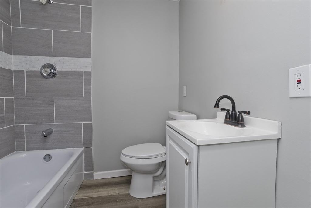 28 Medford Street Springfield, MA 01107 - Photo 27 of 33 Gallery Image 27