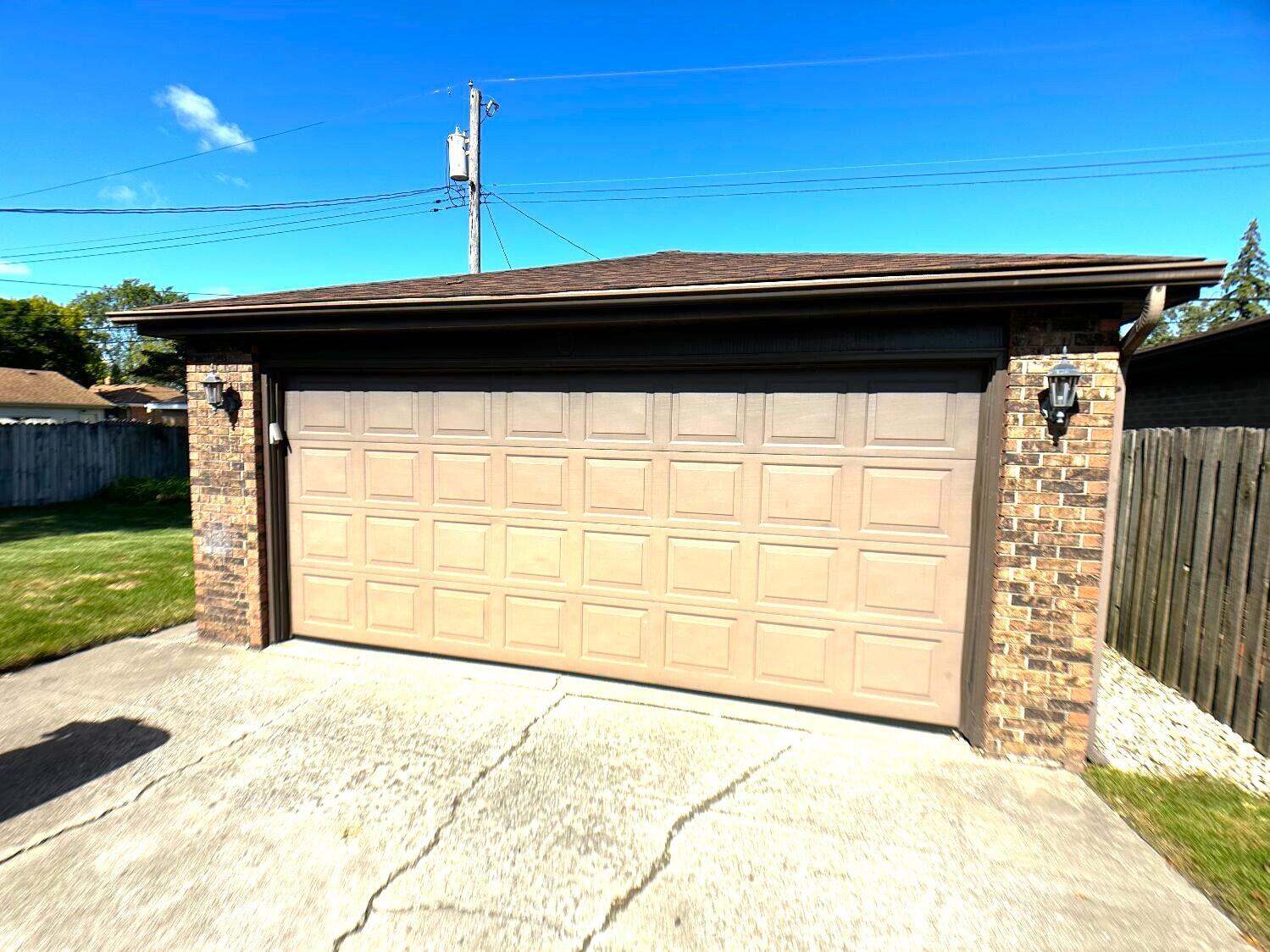 3631 Manor Drive Highland, IN 46322 - Photo 22 of 30 a view of a garage door