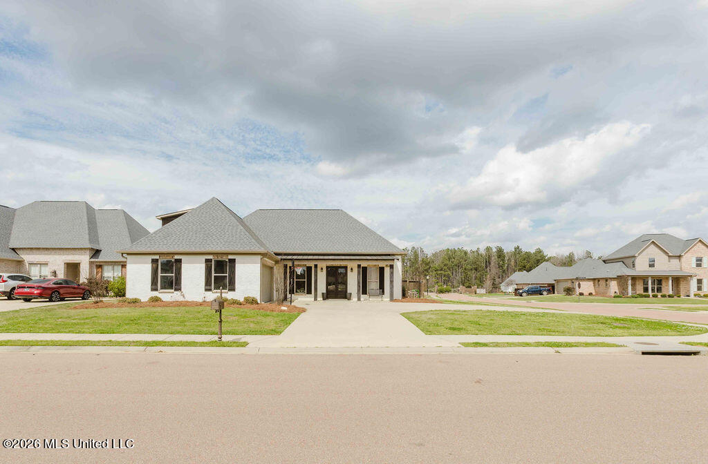 500 Wales Way Flowood, MS 39232 - Photo 4 of 41 .