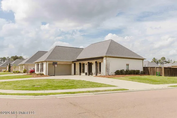 $422,900 | 500 Wales Way, Flowood, MS 39232