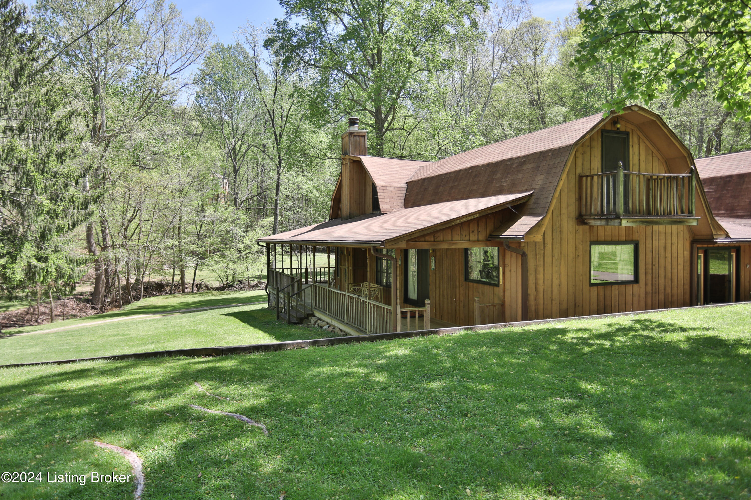 210 Rayhill Road Fairdale, KY 40118 - Photo 5 of 44 2015 Rayhill-24