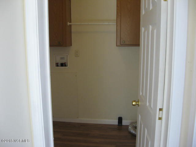 315 Harrell Road Burgaw, NC 28425 - Photo 2 of 16 IMG_2251