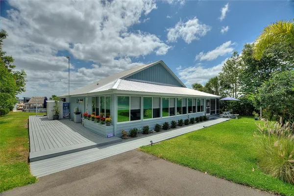 $998,000 | 1395 South Lake Reedy Boulevard, Frostproof, FL 33843