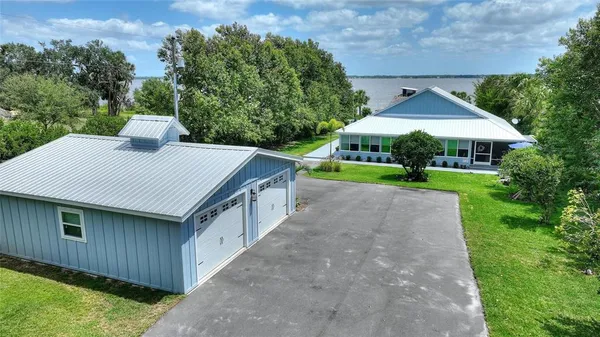 $998,000 | 1395 South Lake Reedy Boulevard, Frostproof, FL 33843