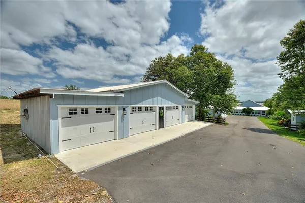 $998,000 | 1395 South Lake Reedy Boulevard, Frostproof, FL 33843