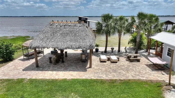 $998,000 | 1395 South Lake Reedy Boulevard, Frostproof, FL 33843