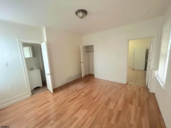 $1,300 | 2511 Pacific Avenue, Unit 4, Atlantic City, NJ 08401