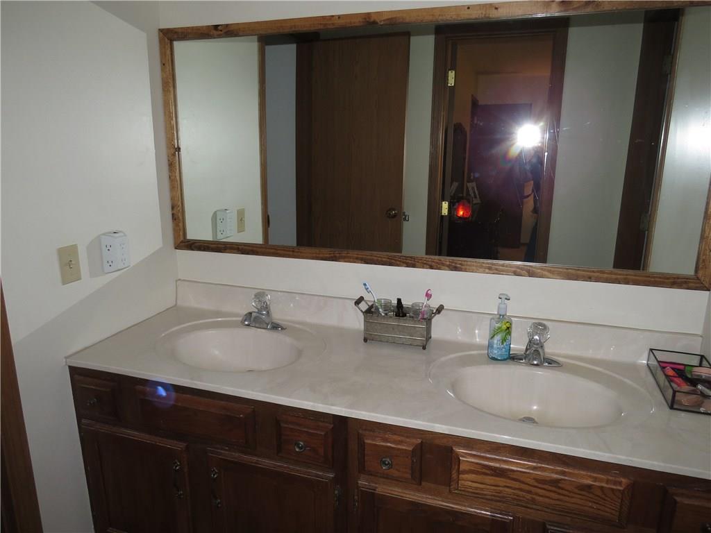 4110 Chipper Road Columbus, IN 47203 - Photo 16 of 23 Gallery Image 16