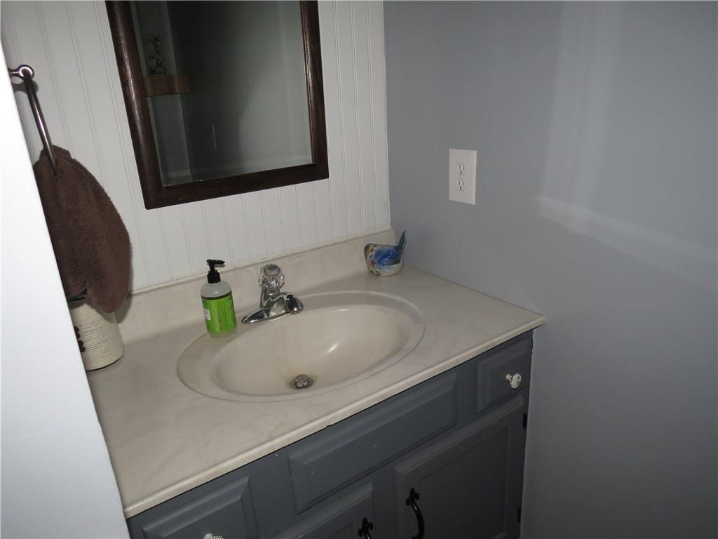 4110 Chipper Road Columbus, IN 47203 - Photo 17 of 23 Gallery Image 17