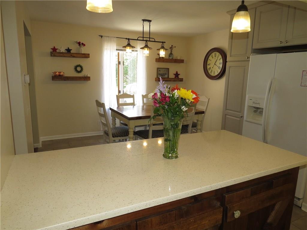 4110 Chipper Road Columbus, IN 47203 - Photo 6 of 23 Gallery Image 6