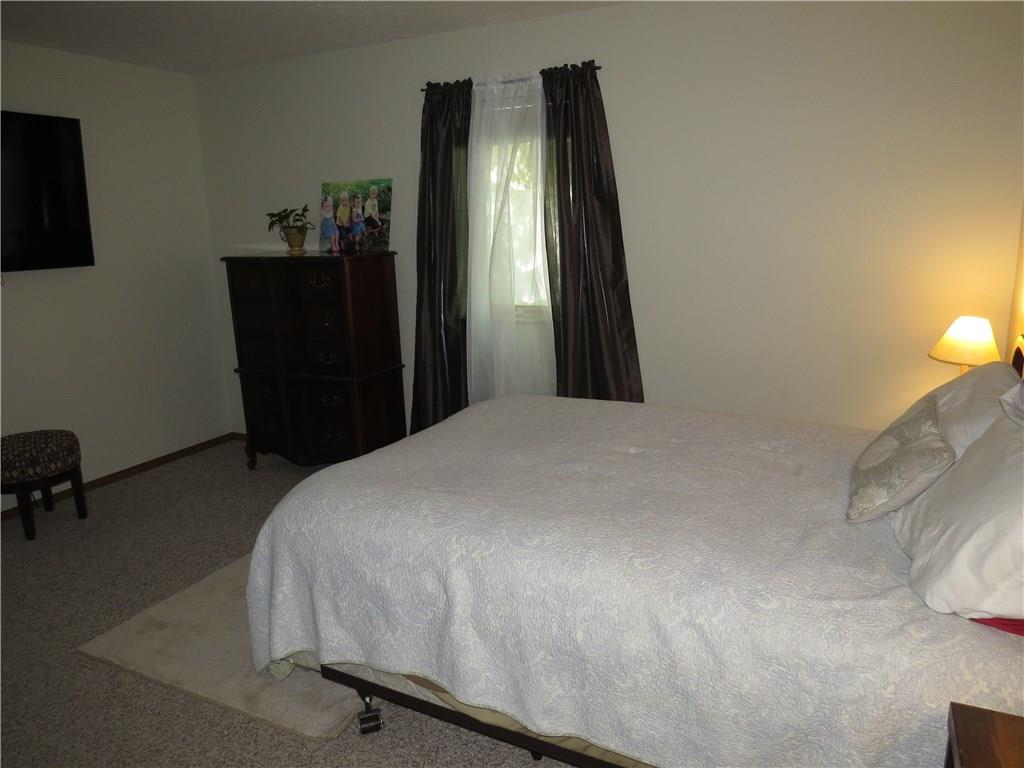 4110 Chipper Road Columbus, IN 47203 - Photo 10 of 23 Gallery Image 10