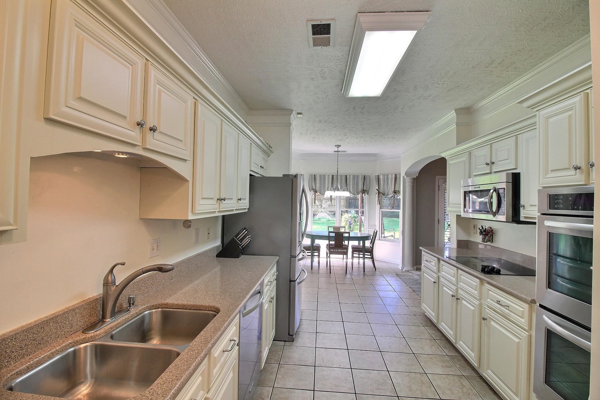 535 Hughes Road Collierville, TN 38017 - Photo 7 of 23 Gallery Image 7