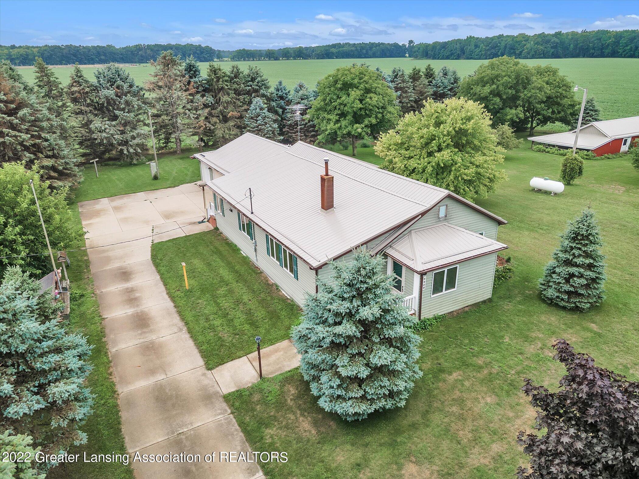 6908 East Mead Road Elsie, MI 48831 - Photo 70 of 80 70-6908-E-Mead-Rd-WindowStill-Real-Estat