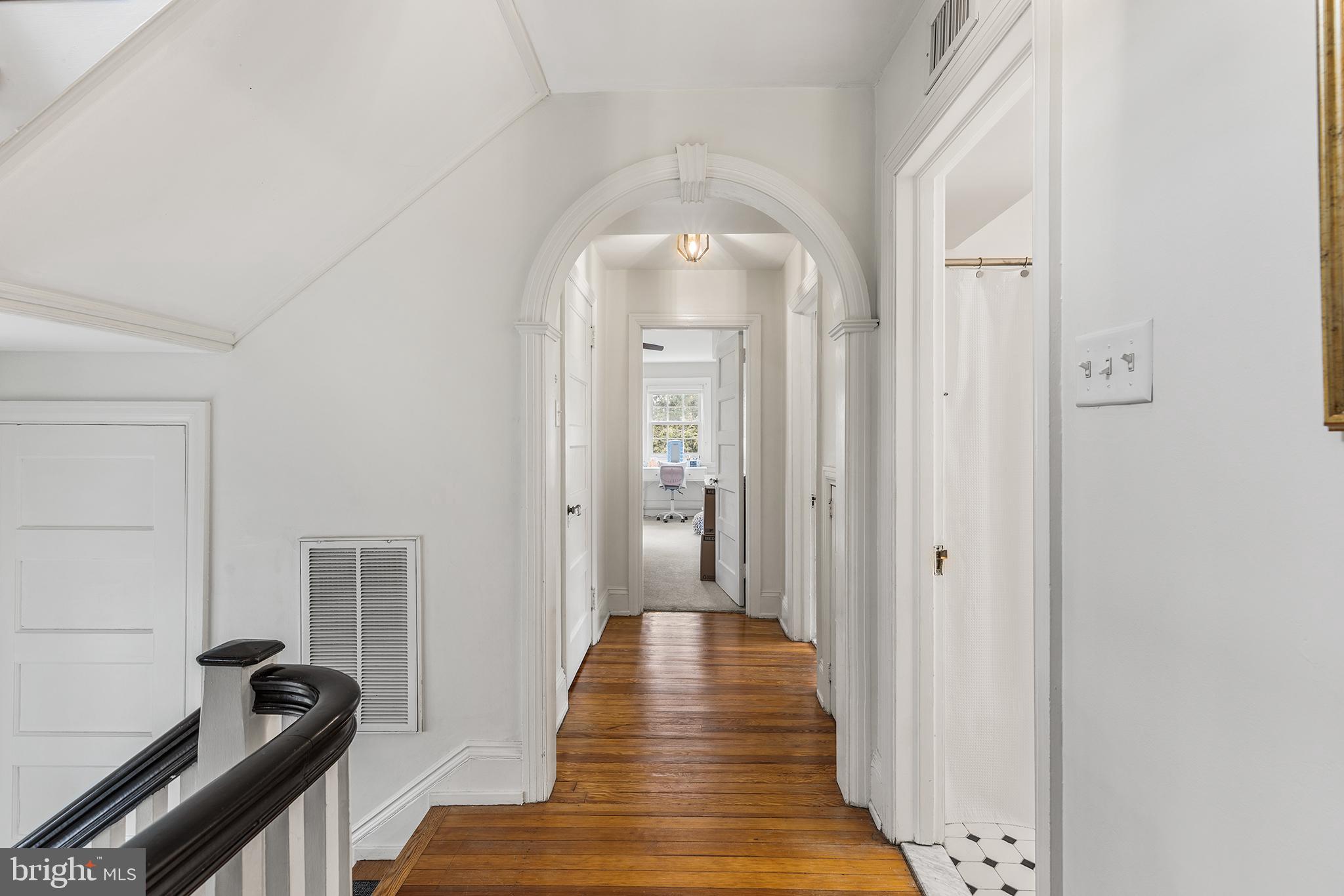 16 Radcliff Road Bala Cynwyd, PA 19004 - Photo 19 of 40 2nd Level