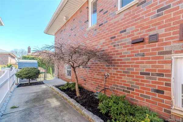 $1,428,000 | 3-25 149th Street | Whitestone