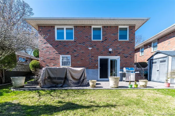 $1,428,000 | 3-25 149th Street | Whitestone