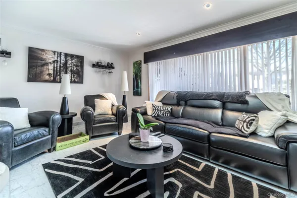 $1,428,000 | 3-25 149th Street | Whitestone