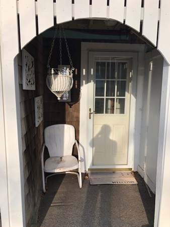 16 Evans Road, Unit 1 Marblehead, MA 01945 - Photo 4 of 14 Gallery Image 4
