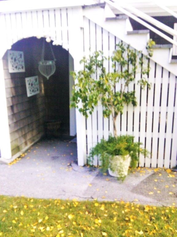 16 Evans Road, Unit 1 Marblehead, MA 01945 - Photo 9 of 14 Gallery Image 9