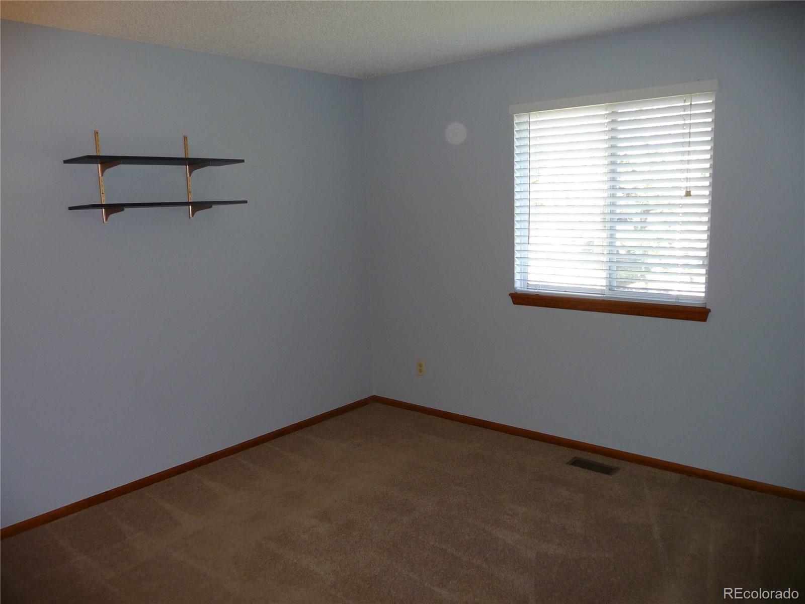 9502 Pinebrook Street Highlands Ranch, CO 80130 - Photo 18 of 24 Gallery Image 18