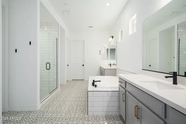 $1,100,000 | 32130 North 126th Avenue, Peoria, AZ 85383
