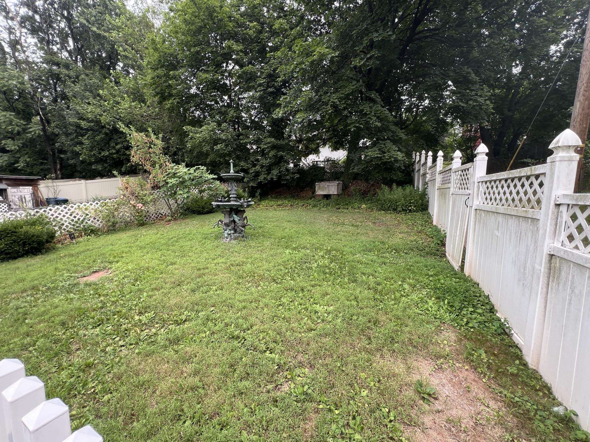 1 8th Street Ridgefield Park, NJ 07660 - Photo 6 of 27 a view of a garden