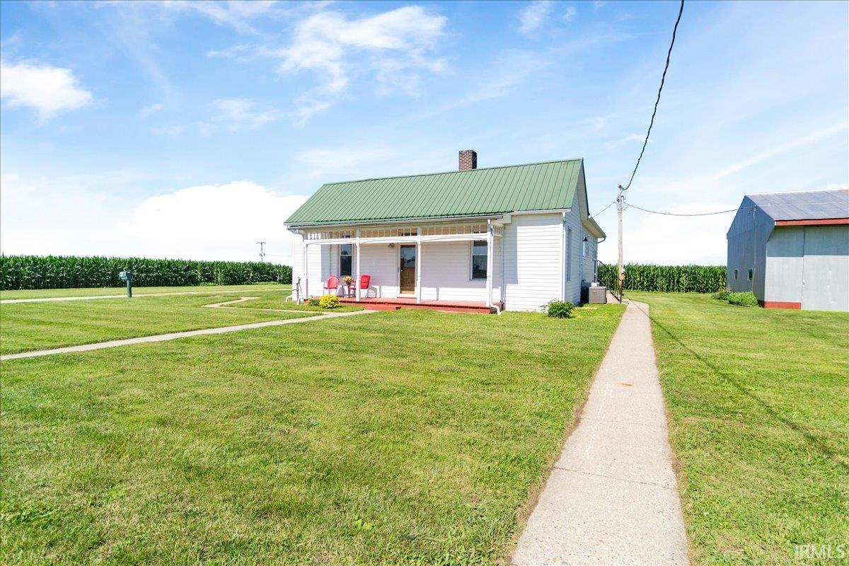 4833 Shiloh Church Road Patoka, IN 47666 - Photo 8 of 39
