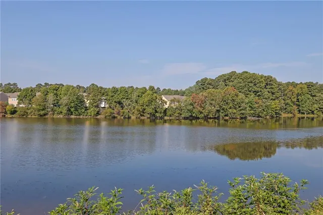 $335,000 | 1865 Ellison Lakes Court, Unit 21, Kennesaw, GA 30152