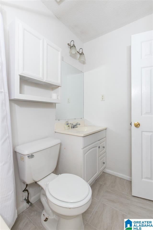 1403 Lake Joyce Road Moody, AL 35004 - Photo 23 of 36