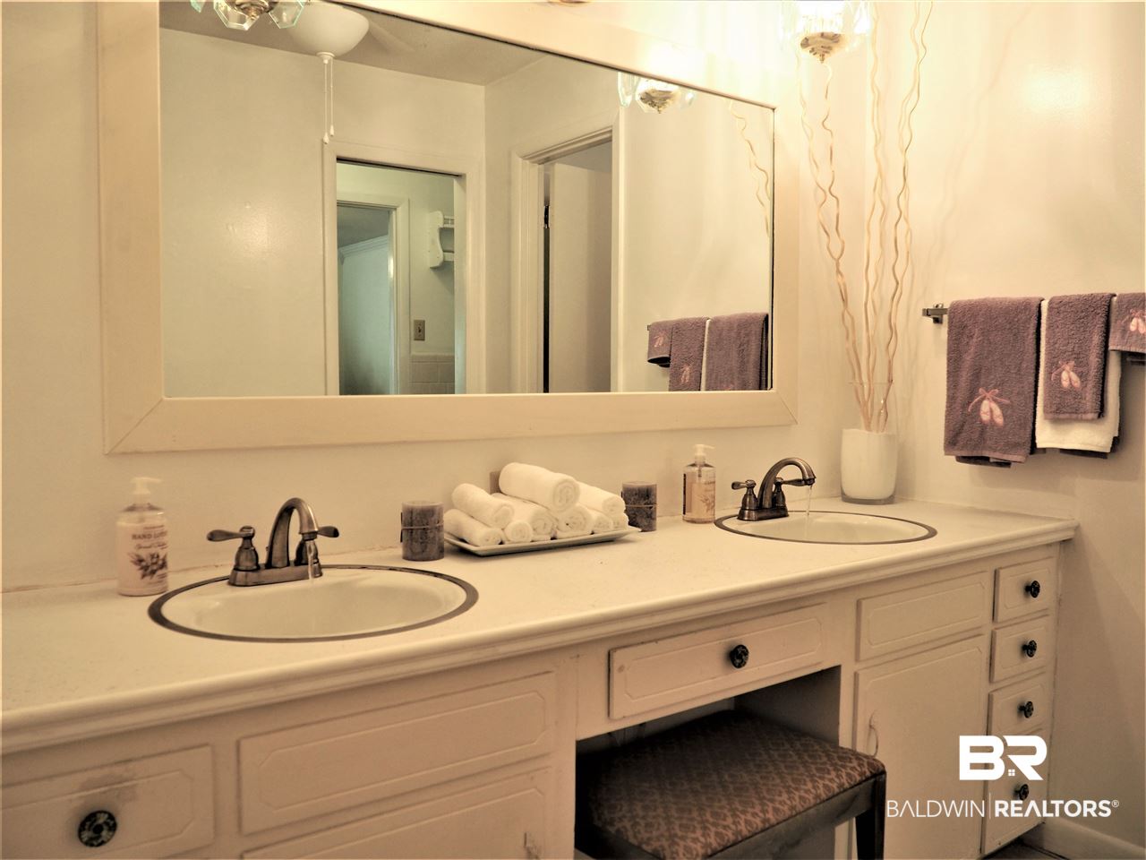 33420 Helms Lane Lillian, AL 36549 - Photo 30 of 35 Lg 2 sink powder room