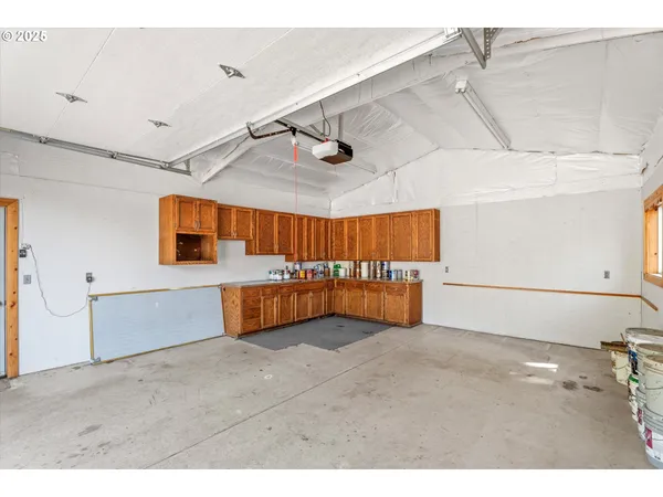 $775,000 | 32117 Bellinger Scale Road, Lebanon, OR 97355